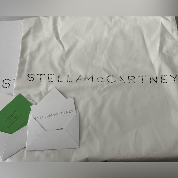 Stella McCartney Black Emilie Chelsea Boots - Picture 5 of 5